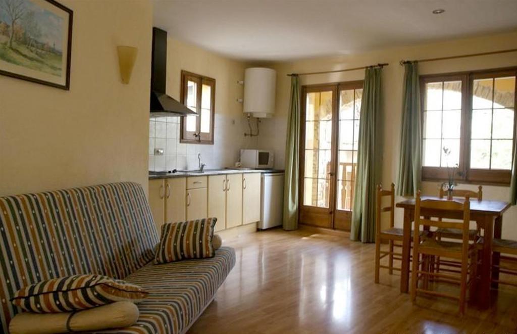Apartamentos Cal Ratero Maçanet de Cabrenys Zimmer foto